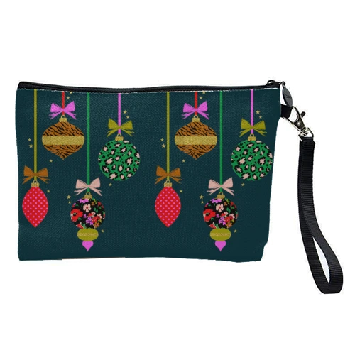 Cosmetic Bag, CHRISTMAS BAUBLES By PEARL & CLOVER 1 Cosmetic Bag, CHRISTMAS BAUBLES By PEARL & CLOVER